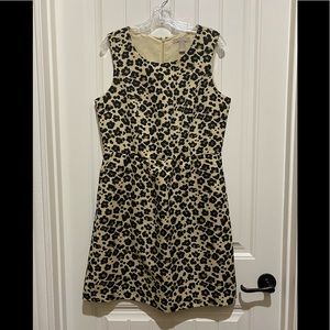 Banana Republic sleeveless leopard dress